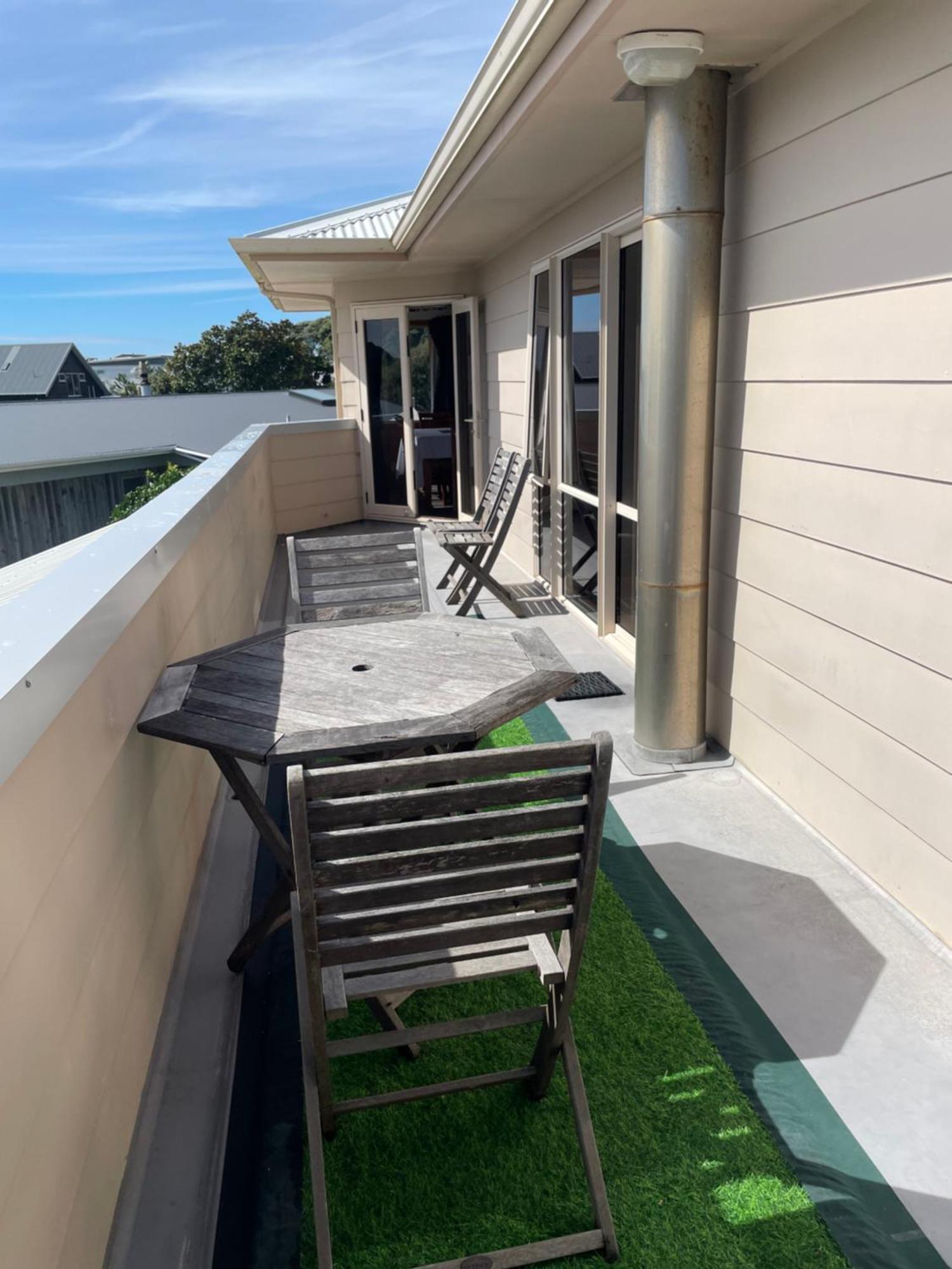 49 On Jans Beach Break Oakura Exterior photo